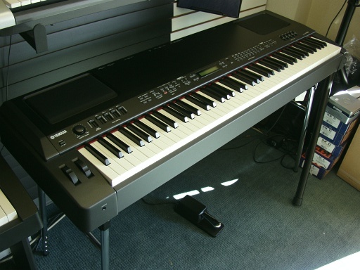 Yamaha cp300 deals